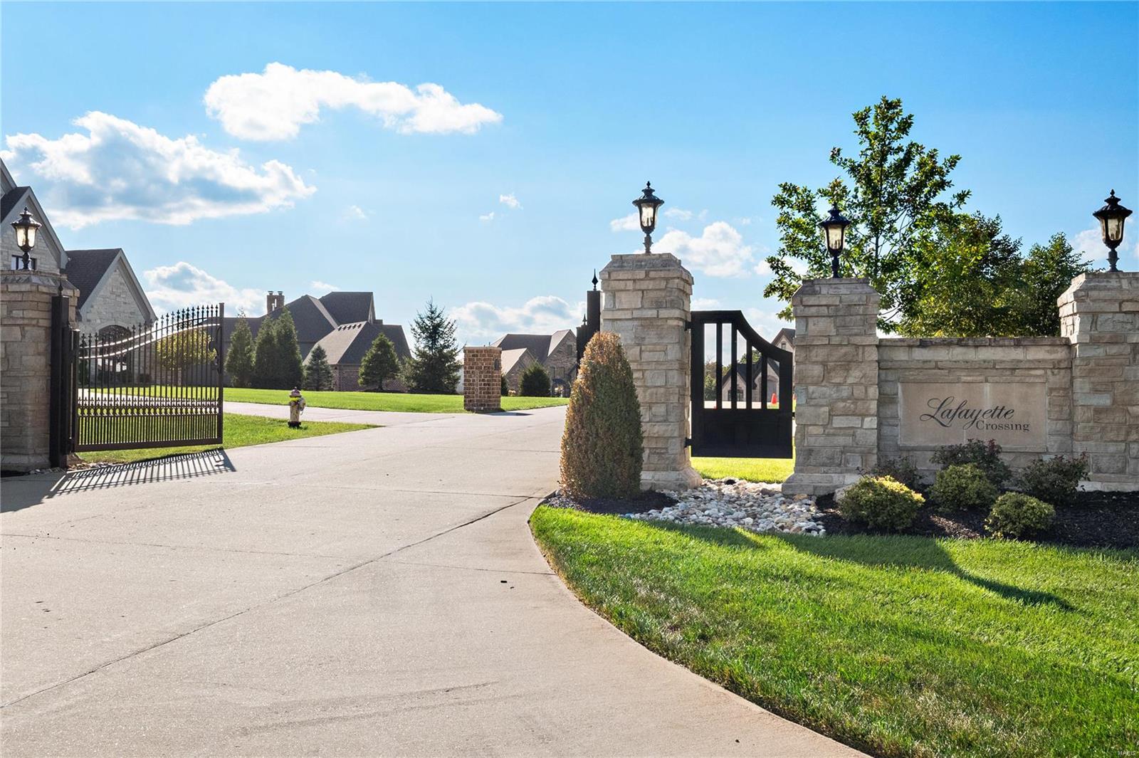 Lafayette Crossing - Residential