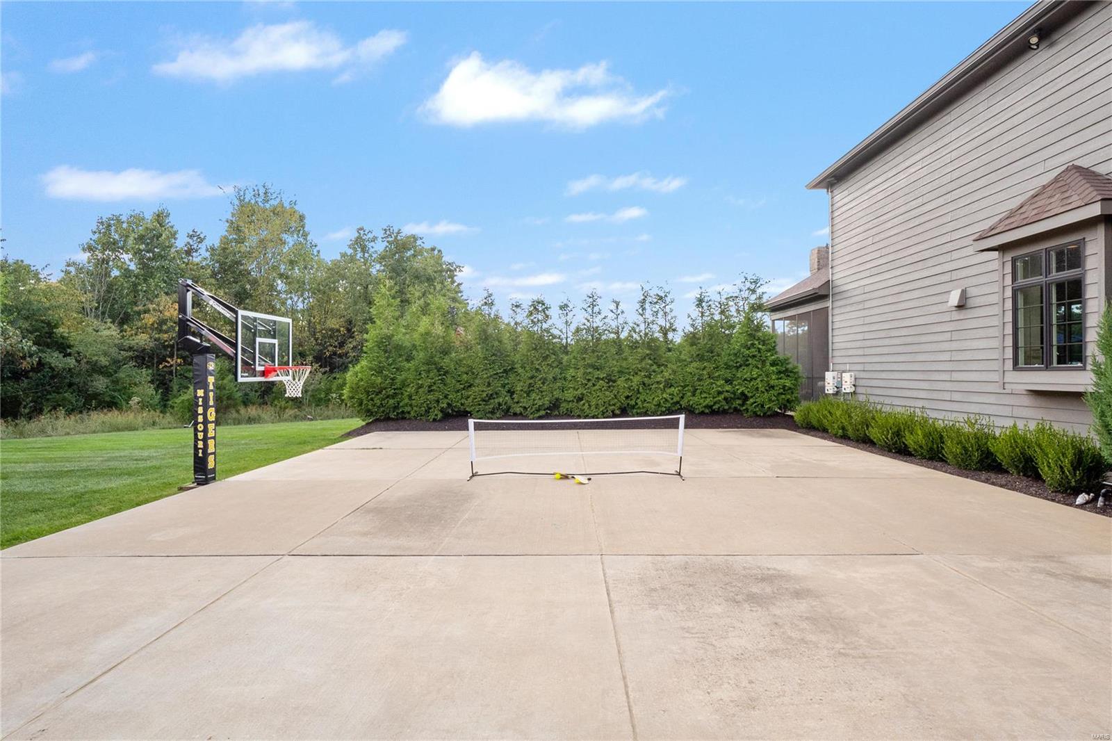 Lafayette Crossing - Residential