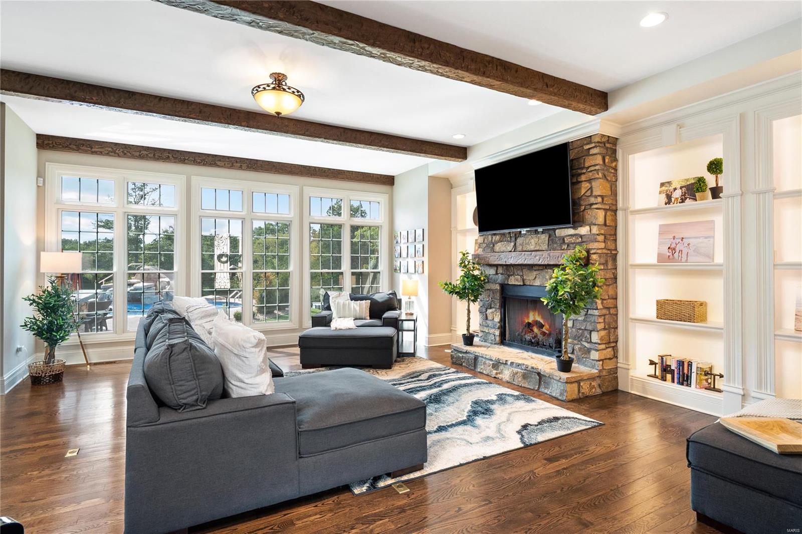 Lafayette Crossing - Residential