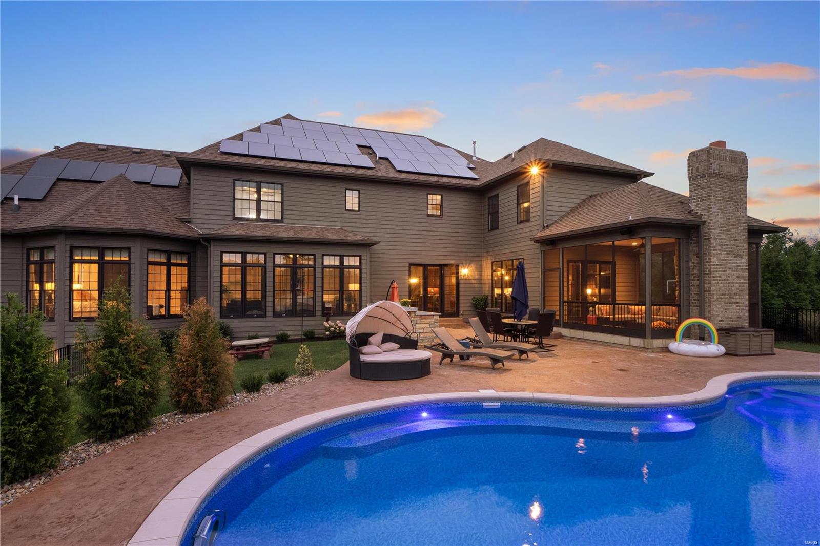 Lafayette Crossing - Residential