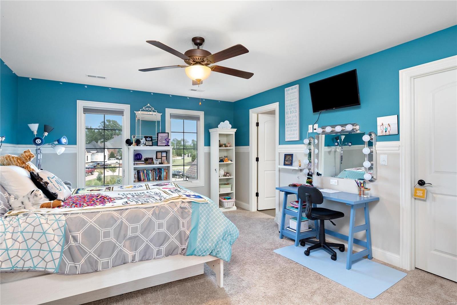 Lafayette Crossing - Residential