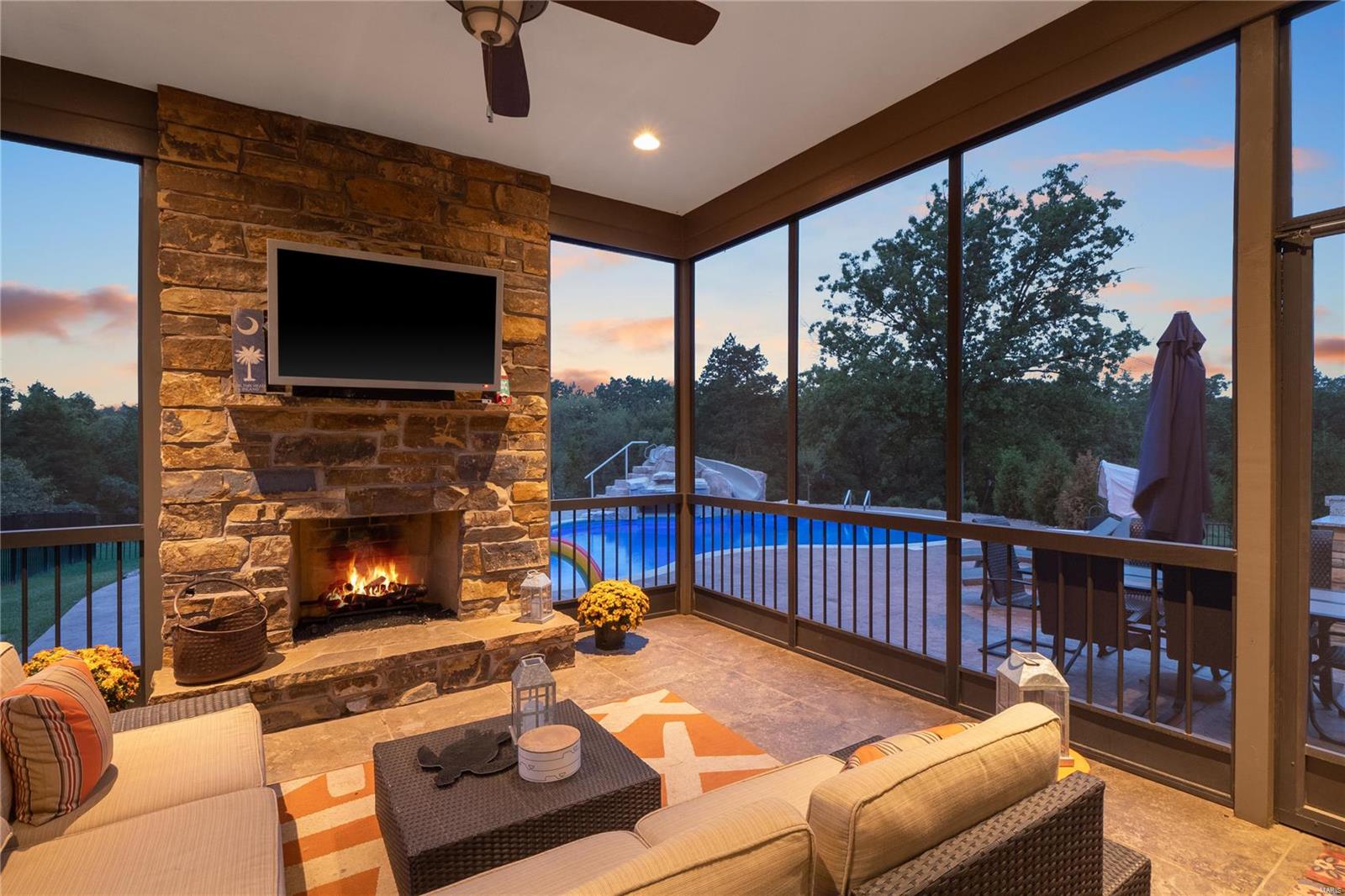 Lafayette Crossing - Residential