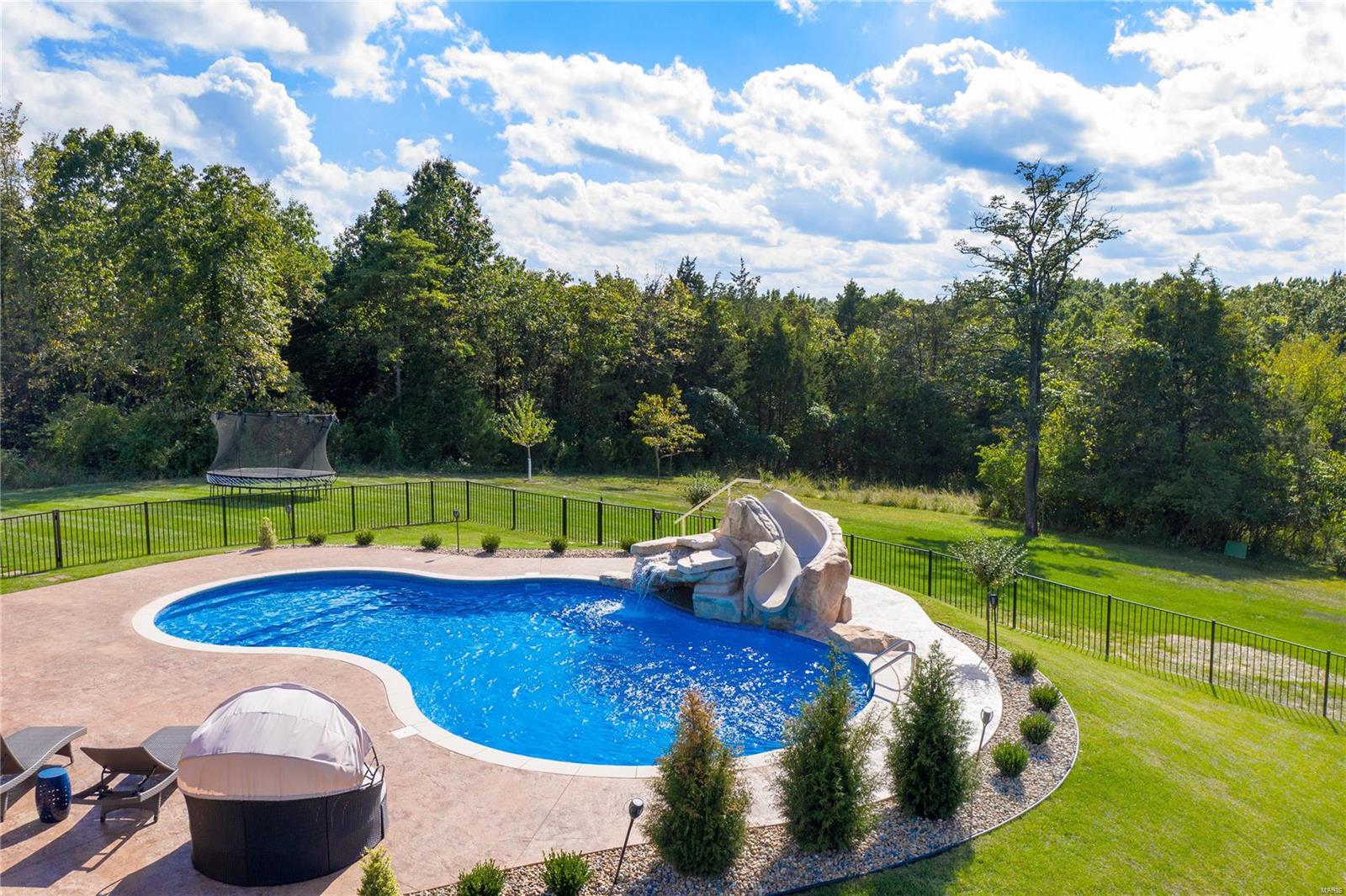 Lafayette Crossing - Residential