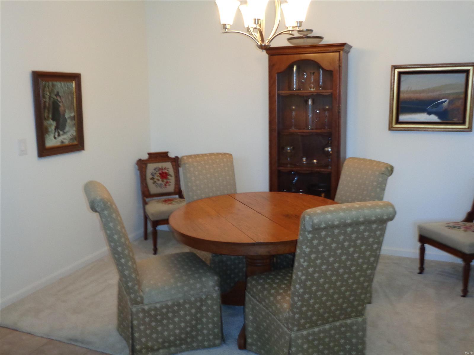 Gardens At South Oaks Condo Ninth - Residential