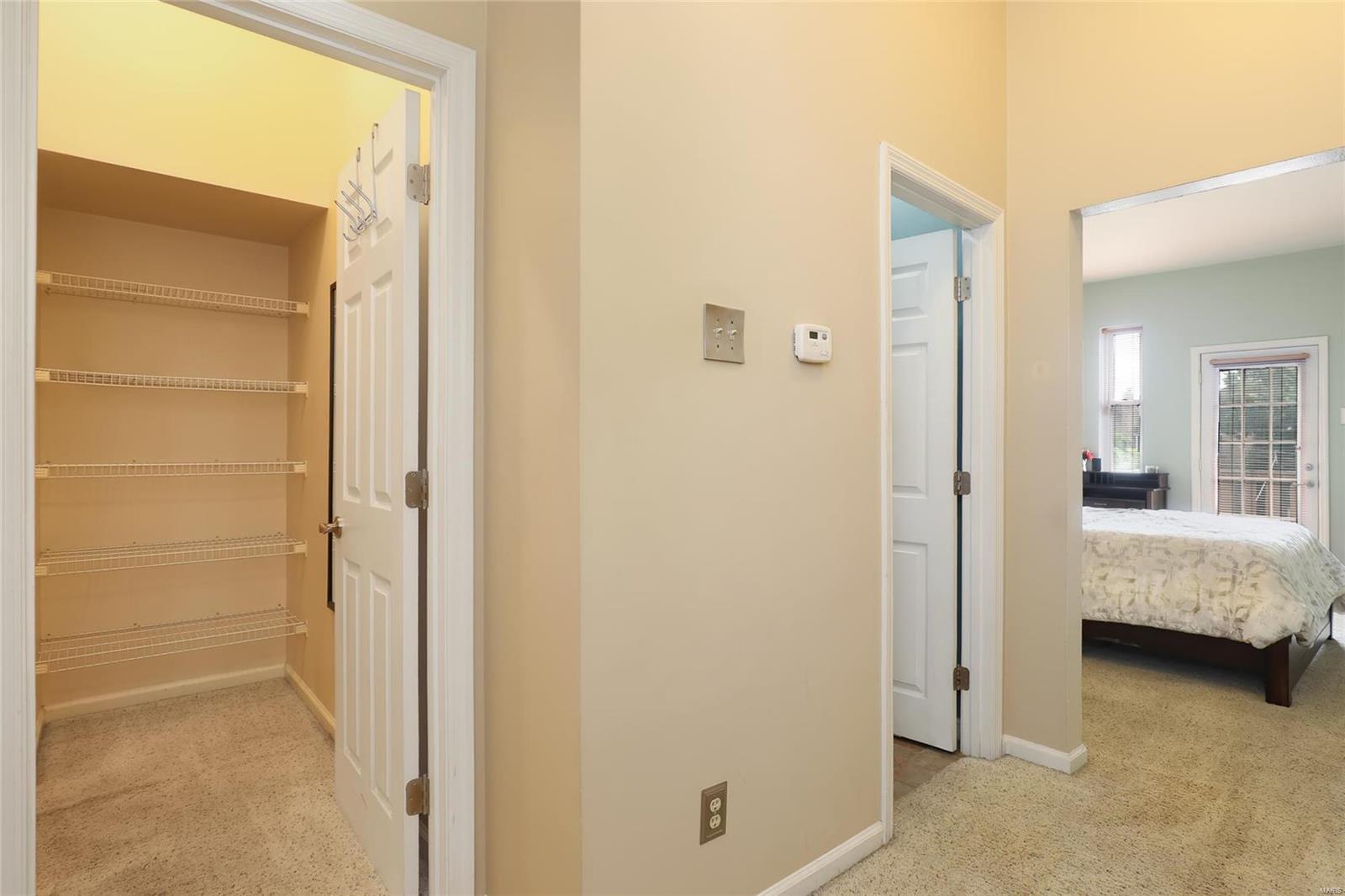 Victor Square - Residential