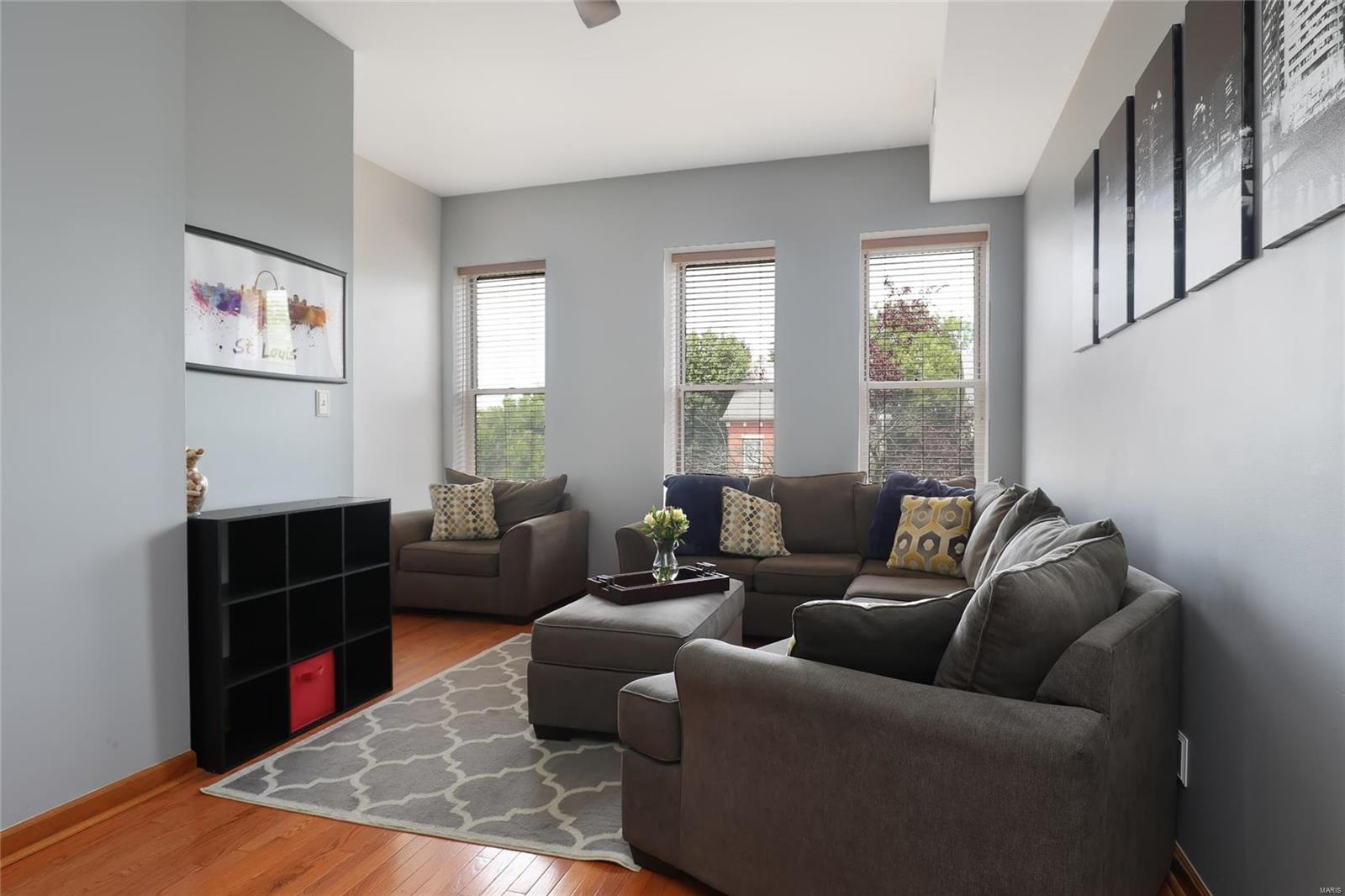 Victor Square - Residential