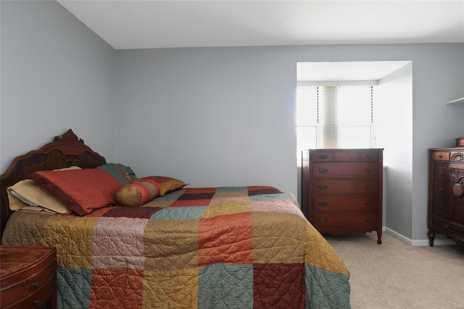 Victor Square - Residential