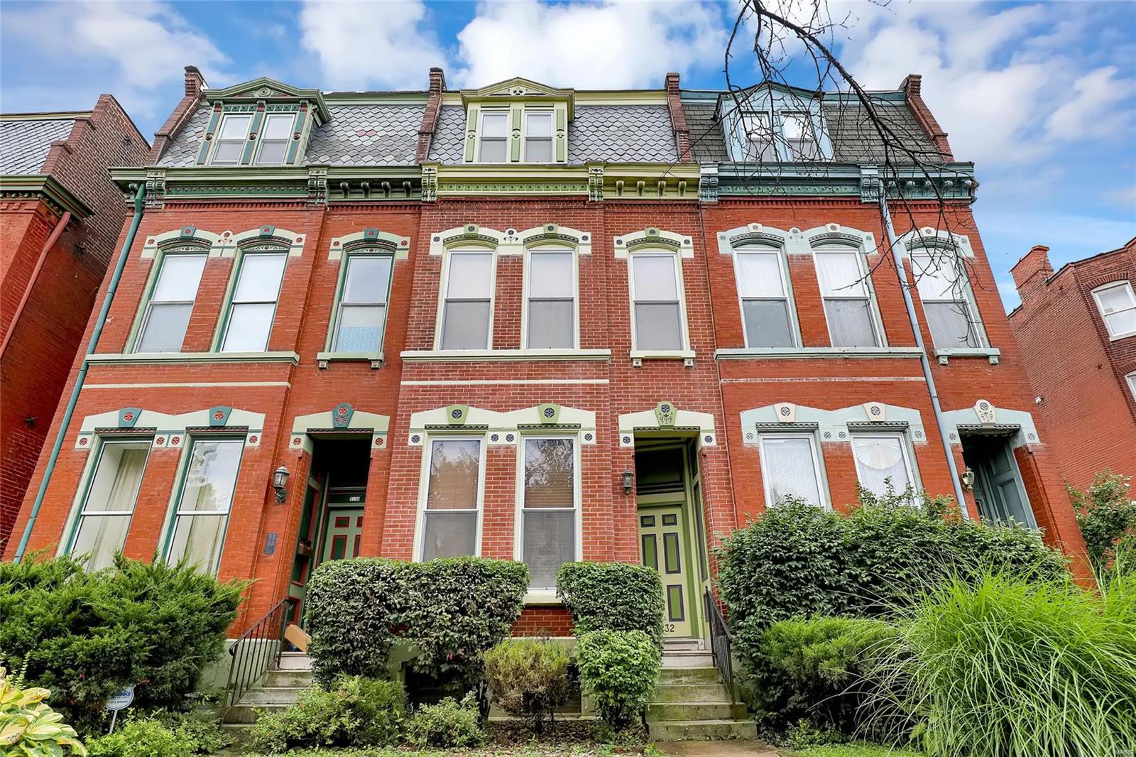 Victor Square - Residential