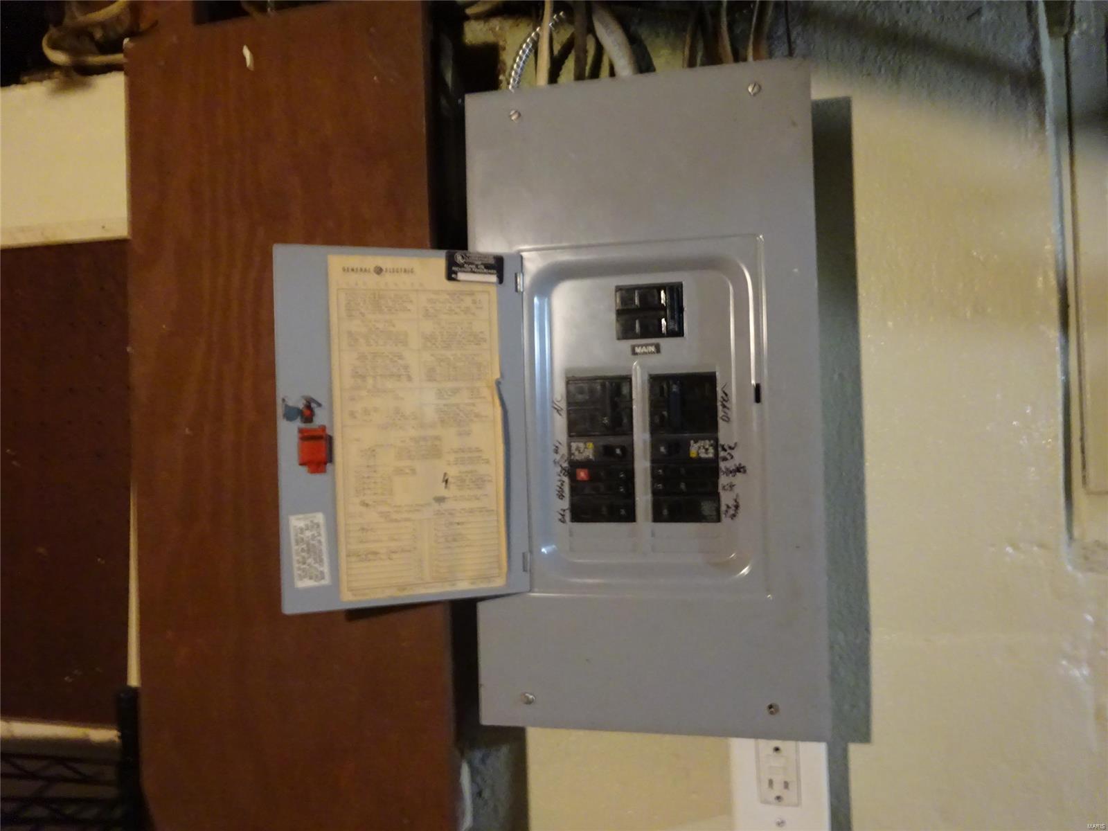 Country Club Hills Add - Residential