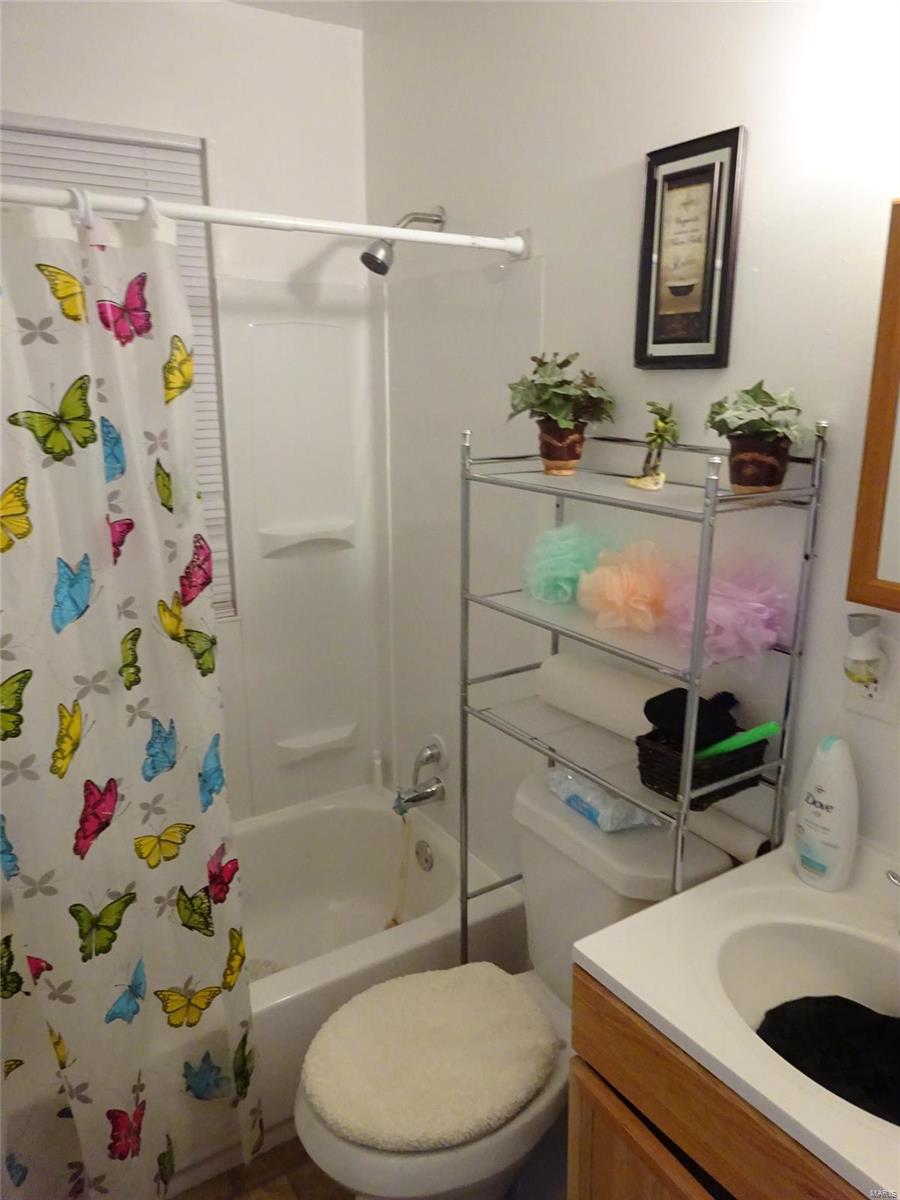 Country Club Hills Add - Residential