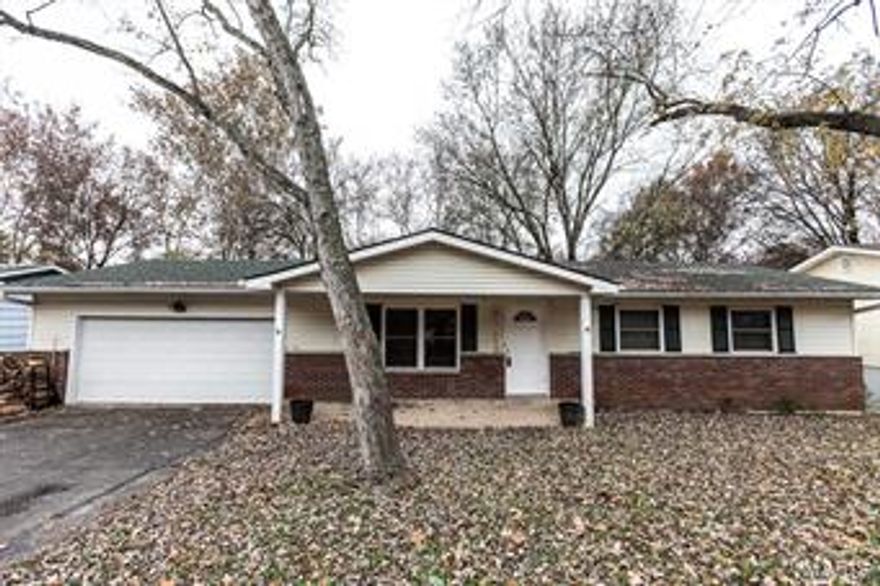Motivated Seller-Make Offer! Great Opportunity! Within the boundaries of Seckman schools, this brick elevation Ranch style home is situated on a large Level lot (over quarter of an acre) and backs to trees. Must have features include: Updated Custom Kitchen, Oversized 2 car garage, Full Walk-out (french doors) basement to back patio and huge, completely fenced backyard-complete with mature trees and plenty of room to entertain & play! Covered front porch, Owners bedroom w/2nd bathroom, THREE bedrooms (ceiling fan in each) on main level, Family Room, white trim & 6 panel doors, Roof approx 5 years old, Easy commute to Hwy 55, parks, shopping, rec center, South County, & downtown STL. 1 year AHS Home Protection Policy provided to new Owner(s). Quail Run neighborhood in Imperial. Close just in time for the Holidays!