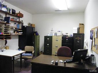 Sec 7-44-5 Bdy Adj Aka Lafayette Bible - Commercial Sale