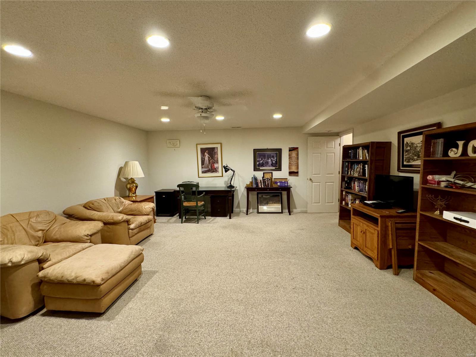 Deer Ridge - Residential