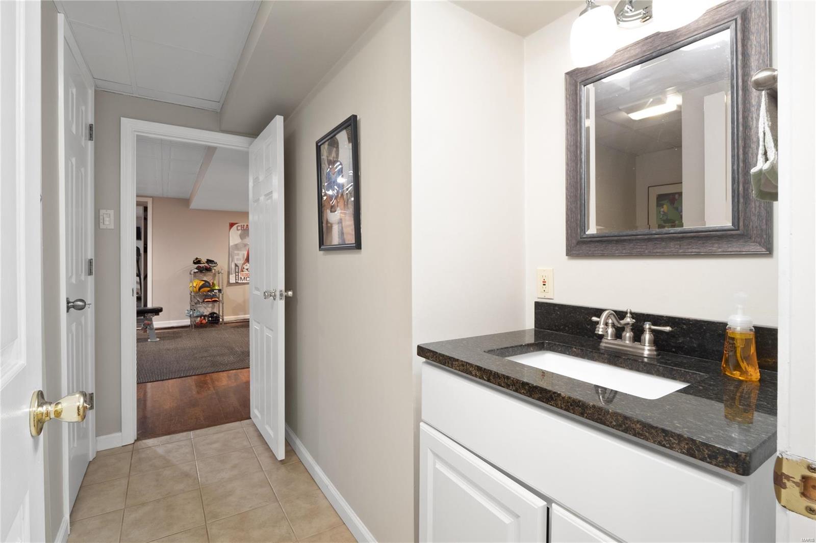 Berkley Manor - Residential