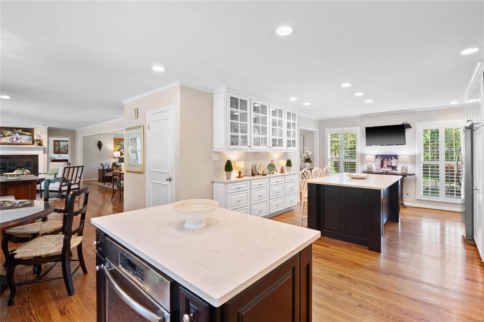 Berkley Manor - Residential