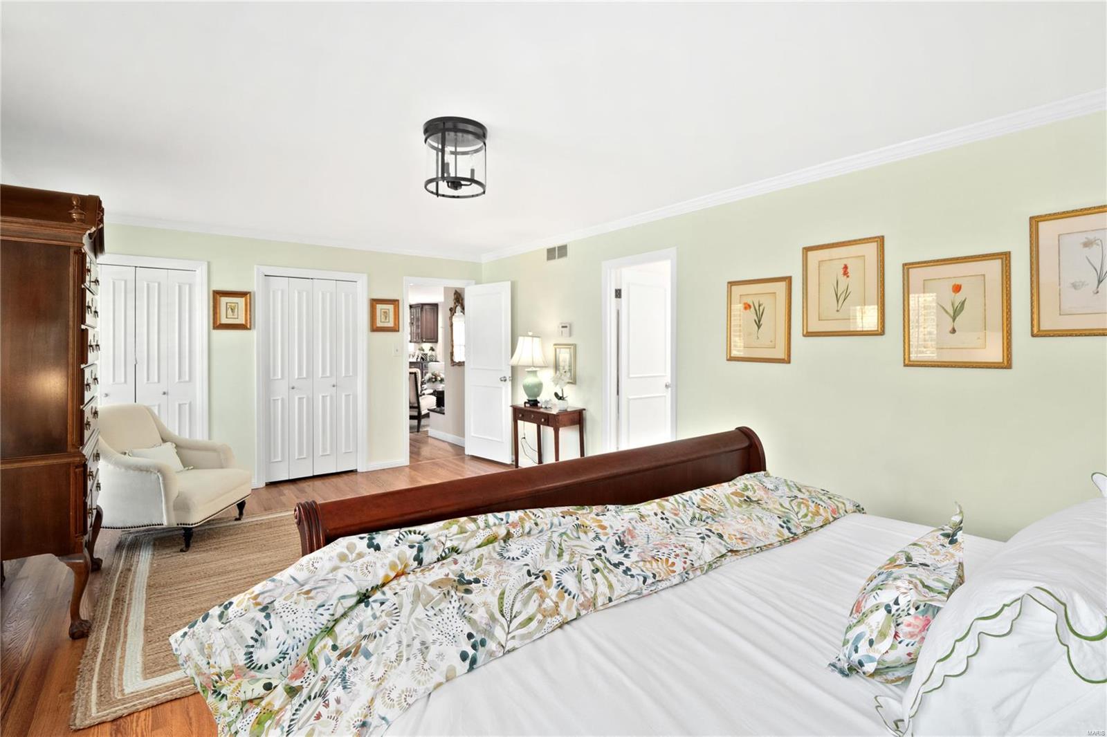 Berkley Manor - Residential