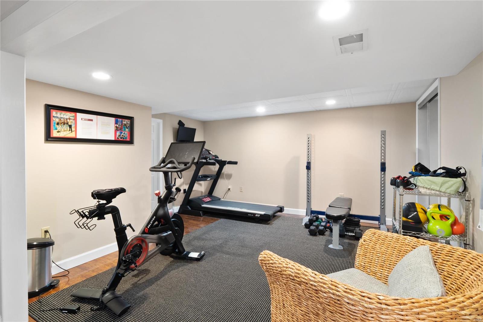 Berkley Manor - Residential