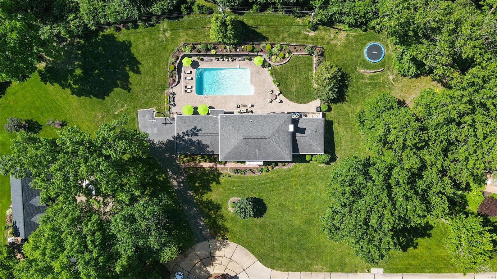 Berkley Manor - Residential