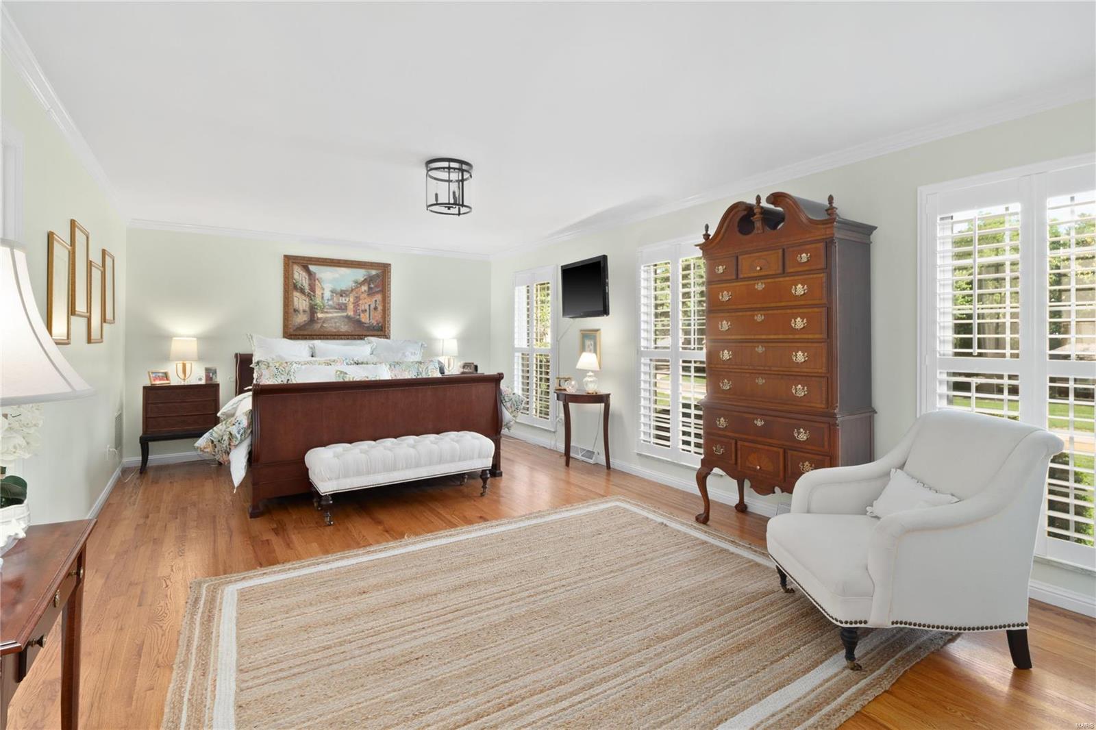 Berkley Manor - Residential