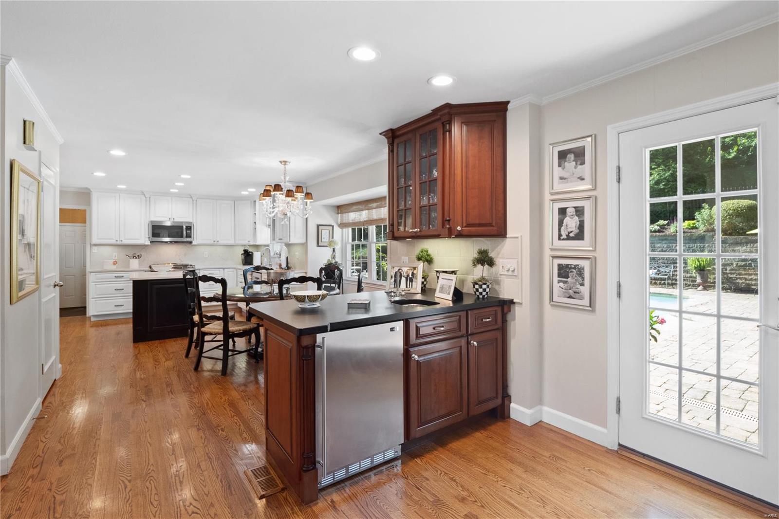 Berkley Manor - Residential