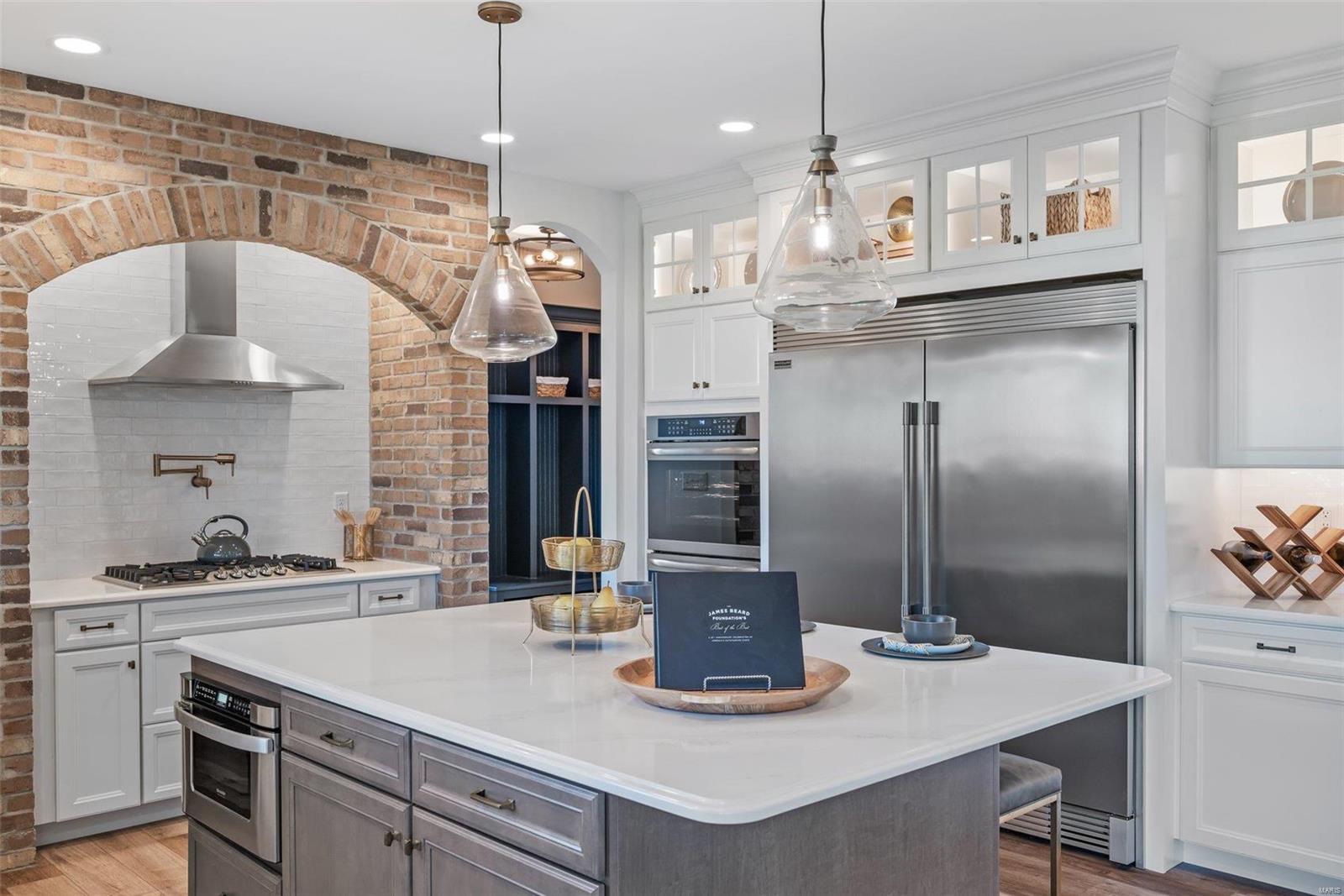 Streets of Caledonia - Residential