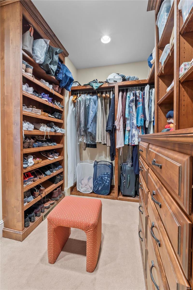 Windwood Lake Estates - Residential