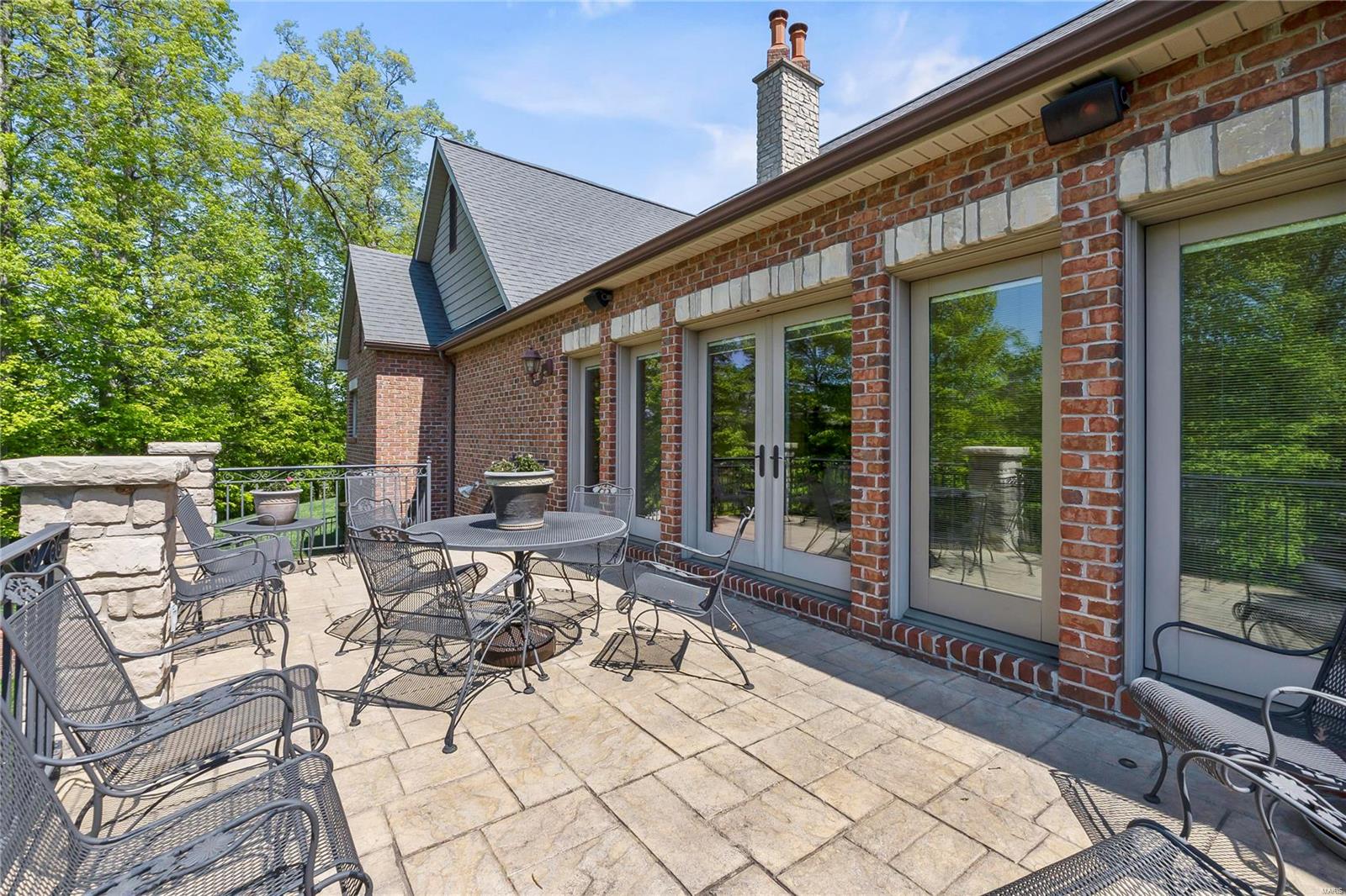 Windwood Lake Estates - Residential