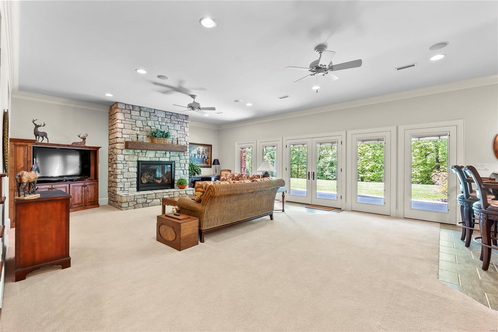 Windwood Lake Estates - Residential