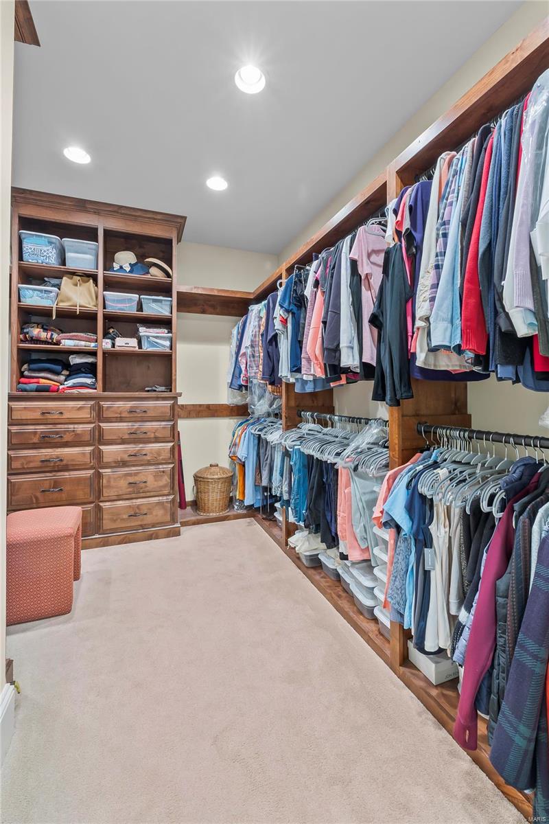 Windwood Lake Estates - Residential