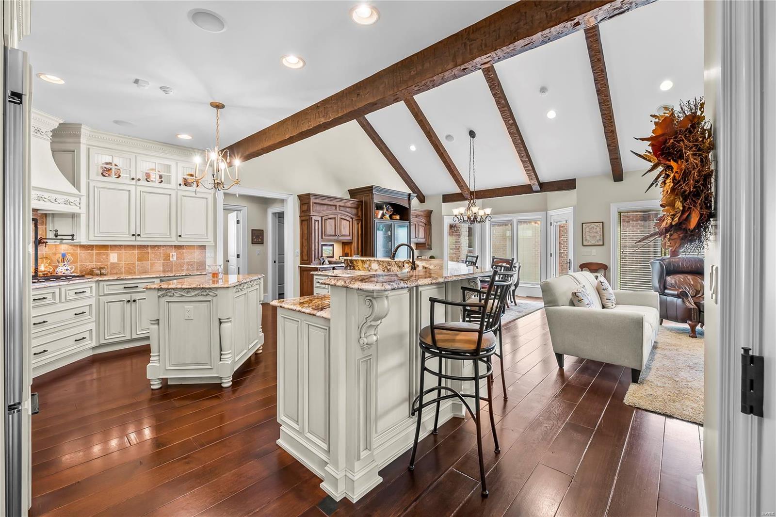 Windwood Lake Estates - Residential