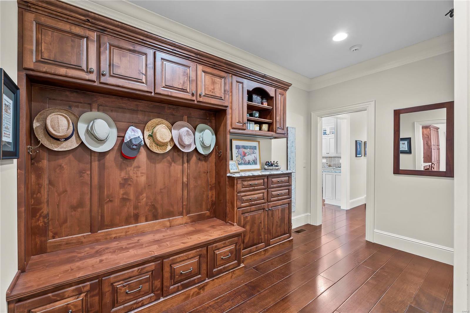 Windwood Lake Estates - Residential