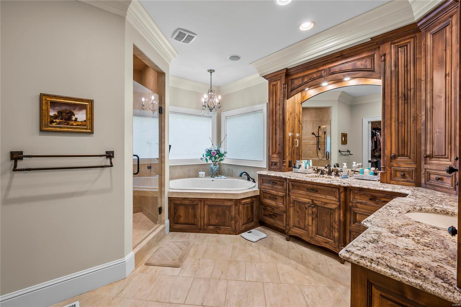 Windwood Lake Estates - Residential