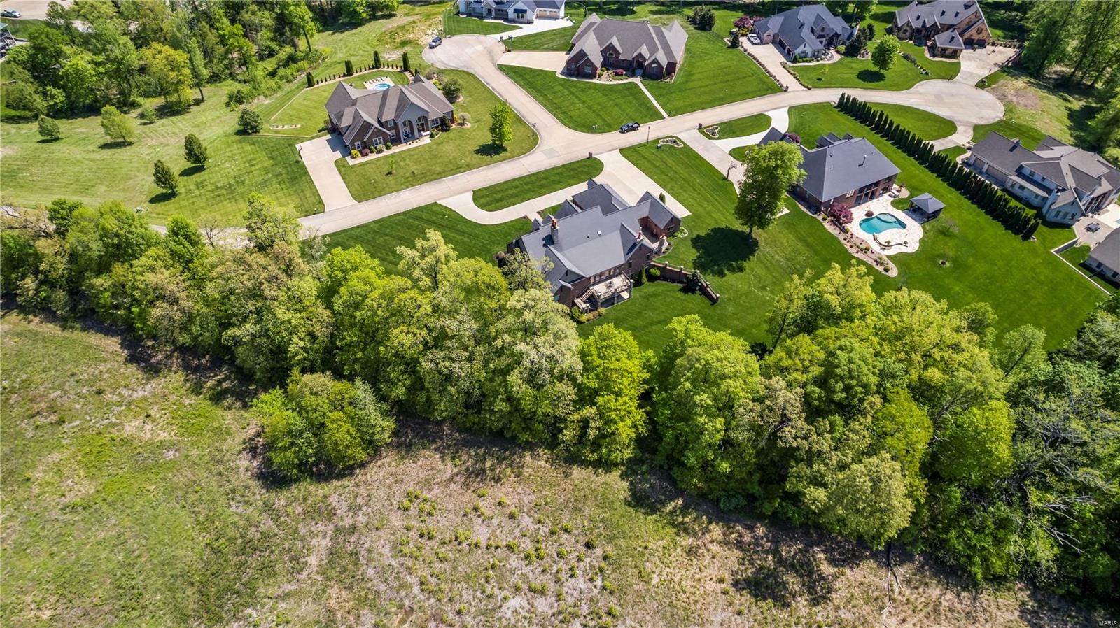 Windwood Lake Estates - Residential