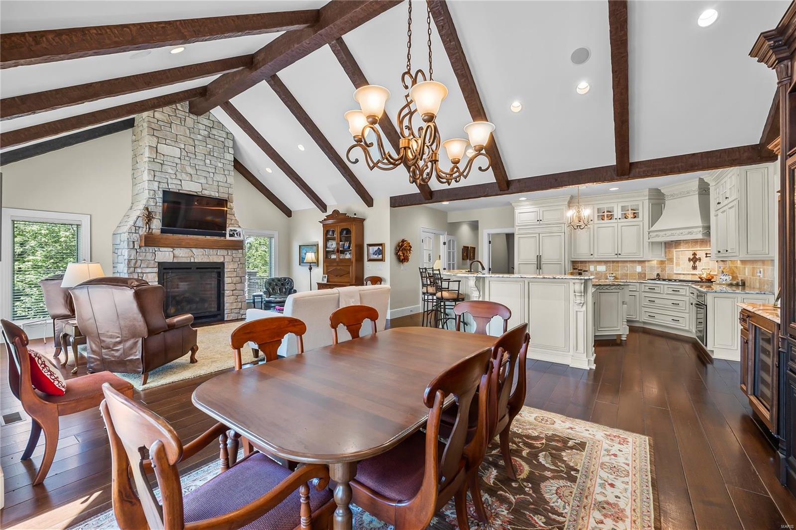 Windwood Lake Estates - Residential