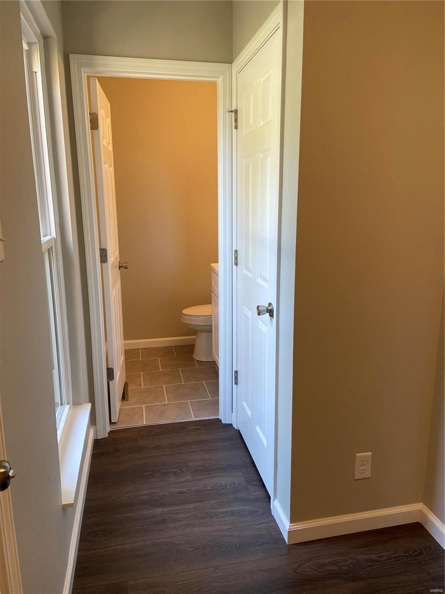 Oakville Commons Condo - Residential