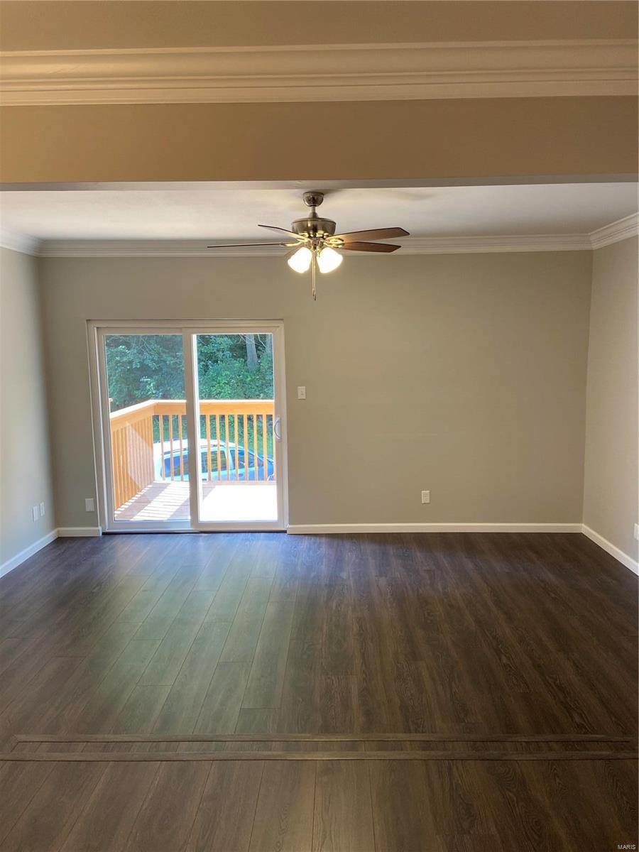 Oakville Commons Condo - Residential