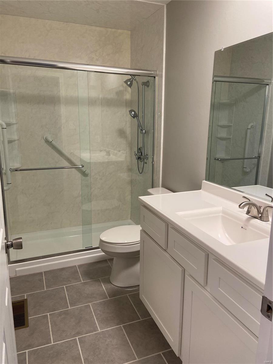 Oakville Commons Condo - Residential