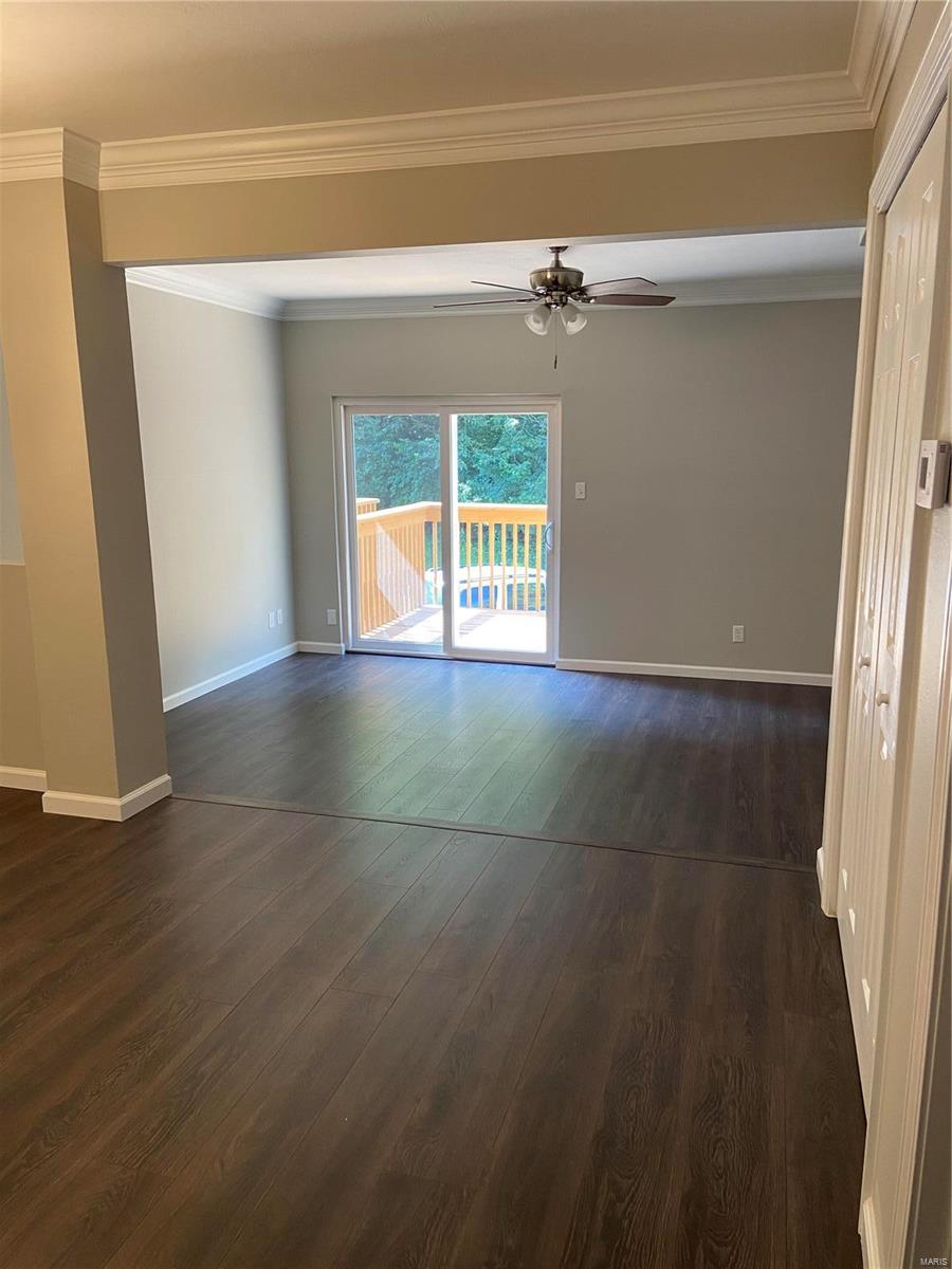 Oakville Commons Condo - Residential