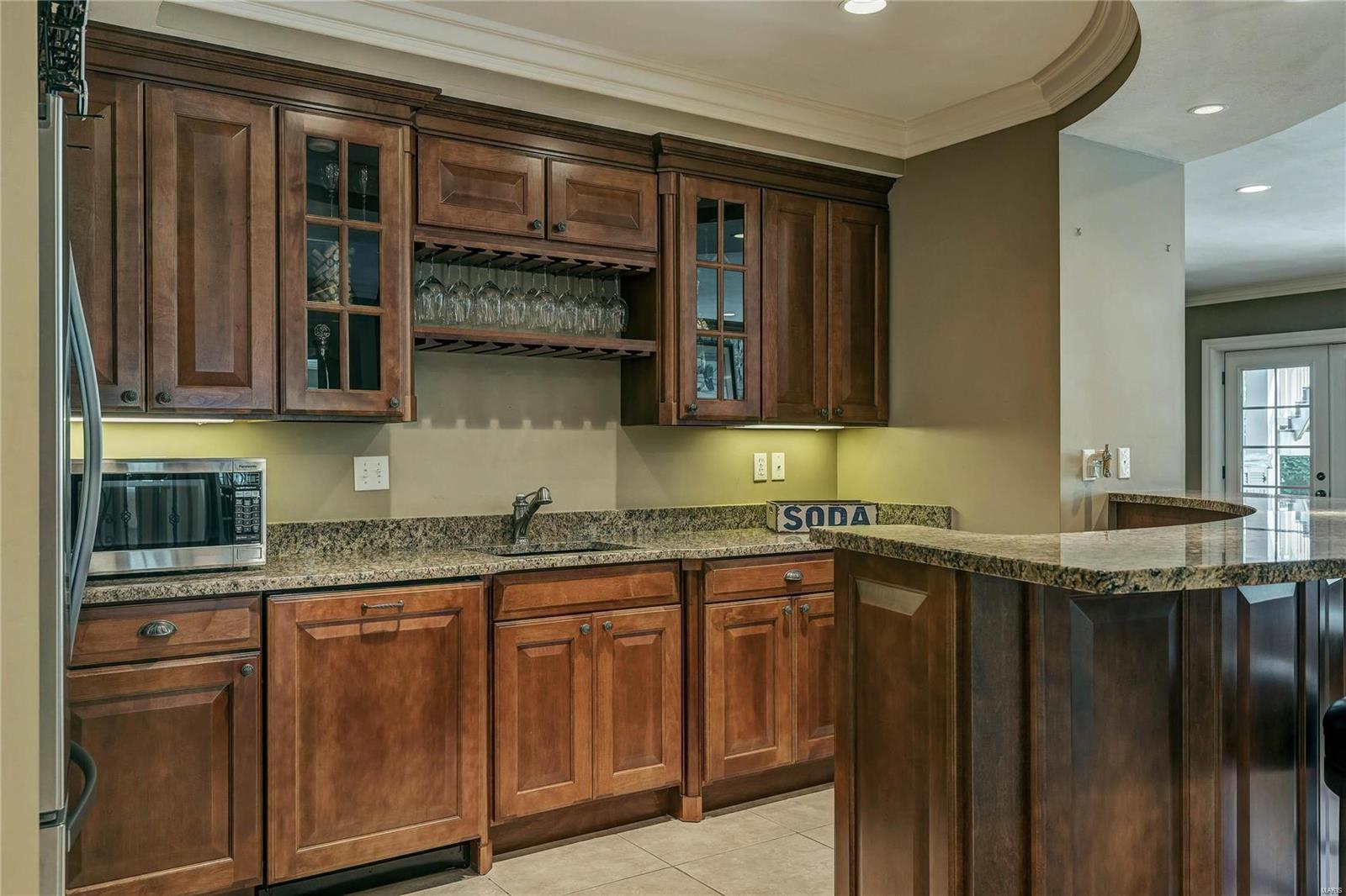 Town & Country Manor - Residential