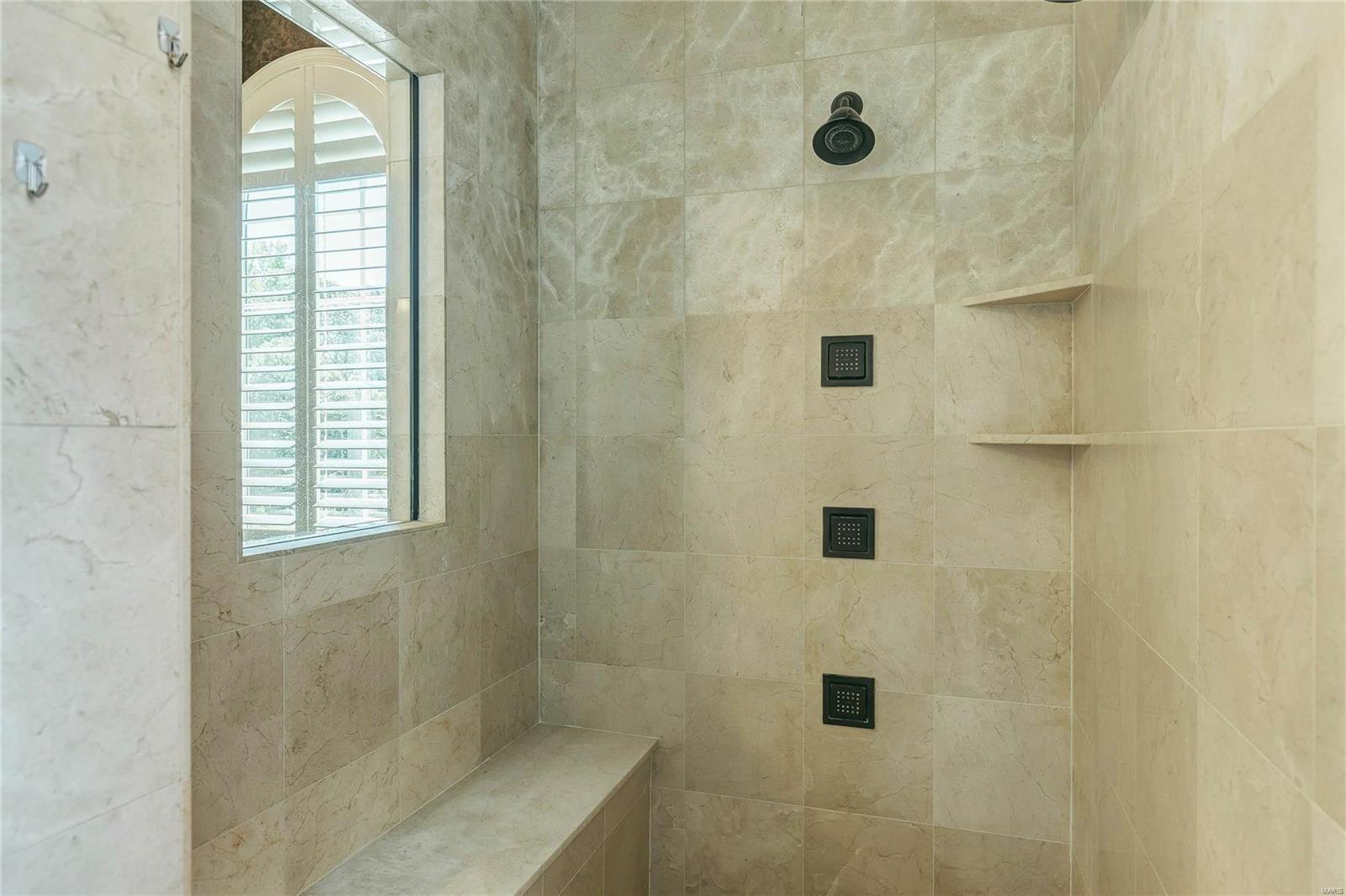 Town & Country Manor - Residential