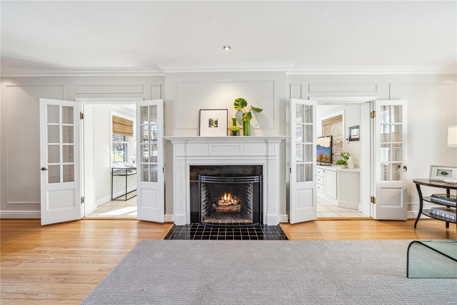 Davis Place - Residential