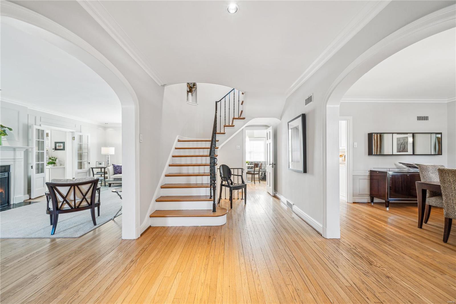 Davis Place - Residential