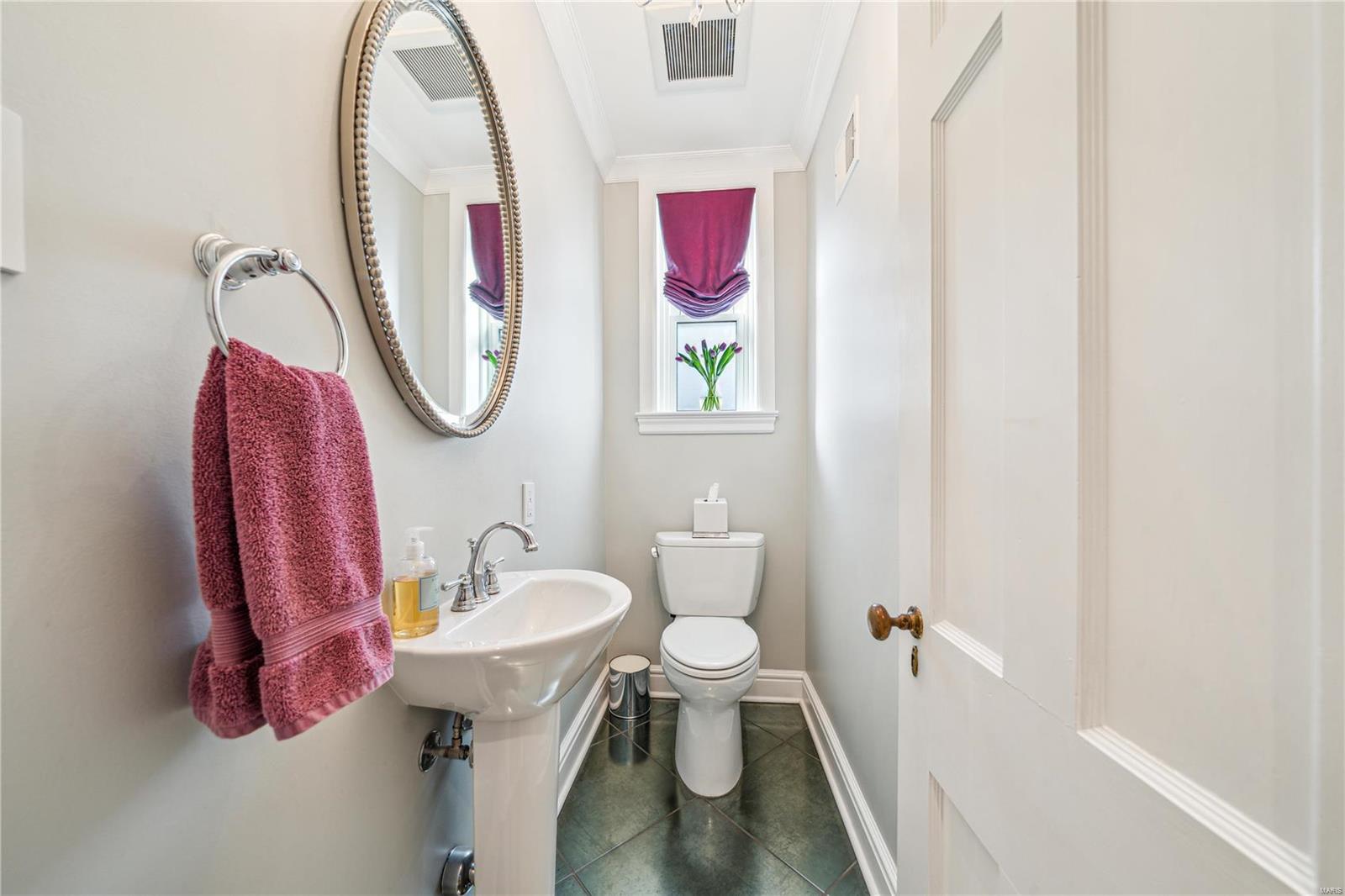 Davis Place - Residential