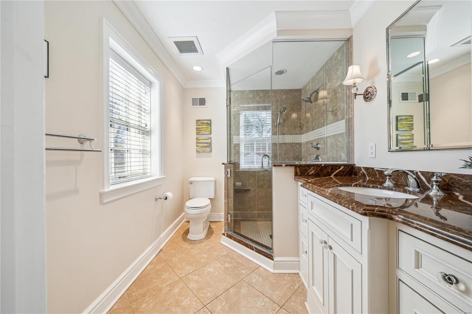 Davis Place - Residential