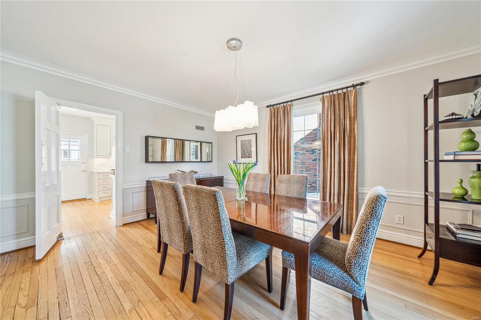 Davis Place - Residential
