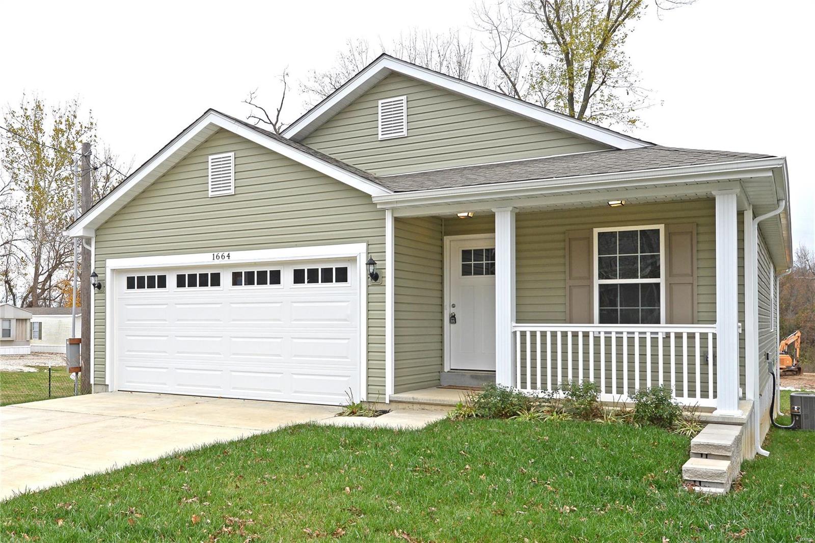 Pacific, Missouri 63069, United States, 3 Bedrooms Bedrooms, ,2 BathroomsBathrooms,Residential,Pending,31383