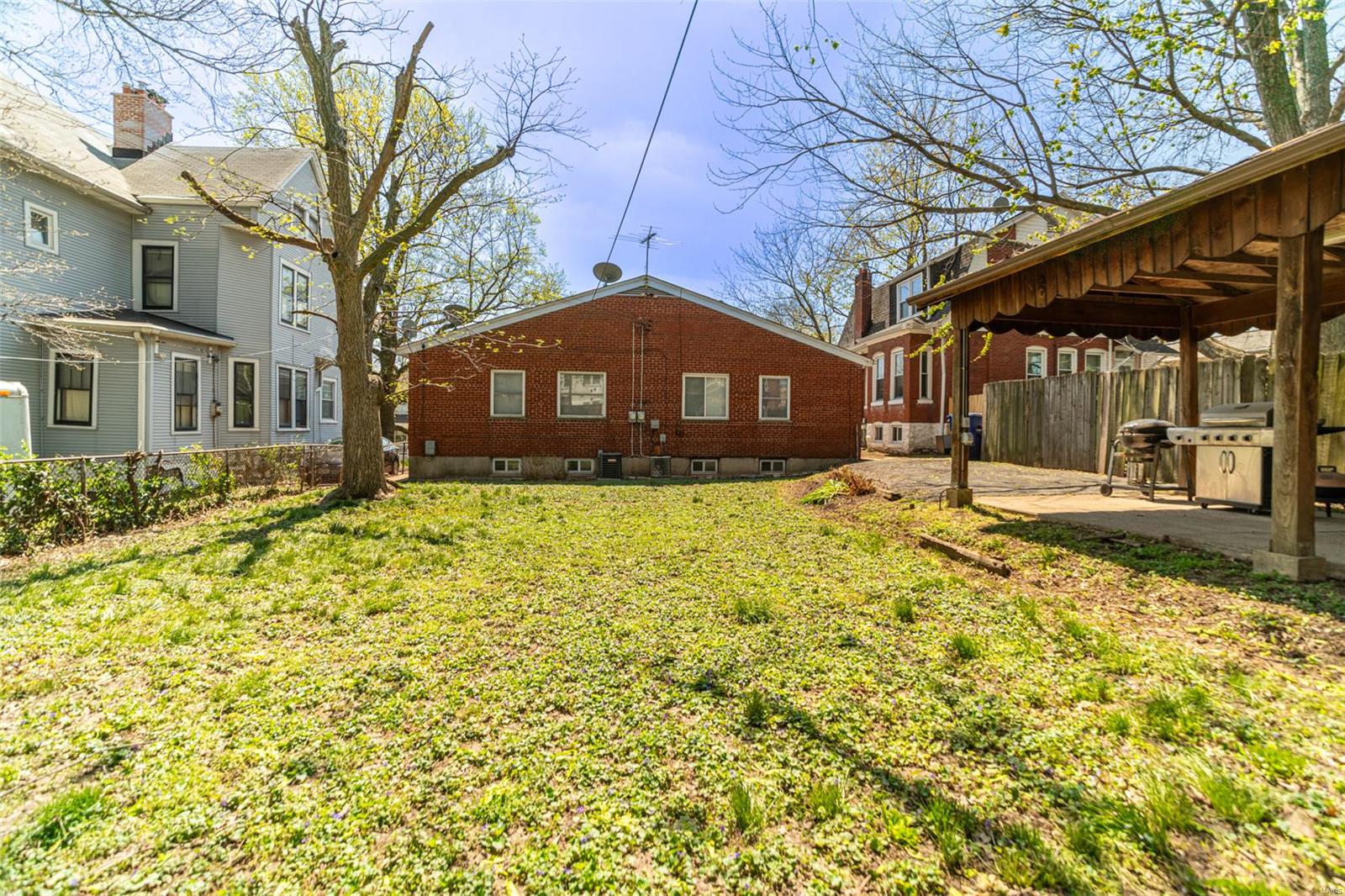 St Louis, Missouri 63139, United States, ,Residential,Pending,118702