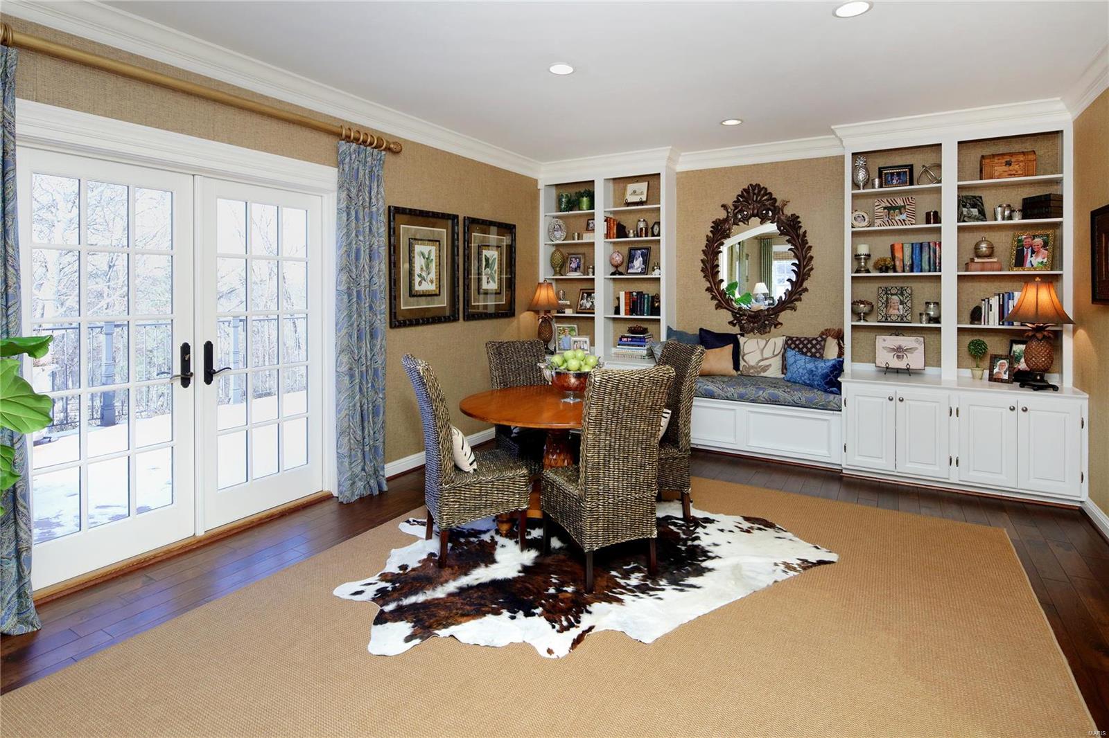 Carters Grove - Residential