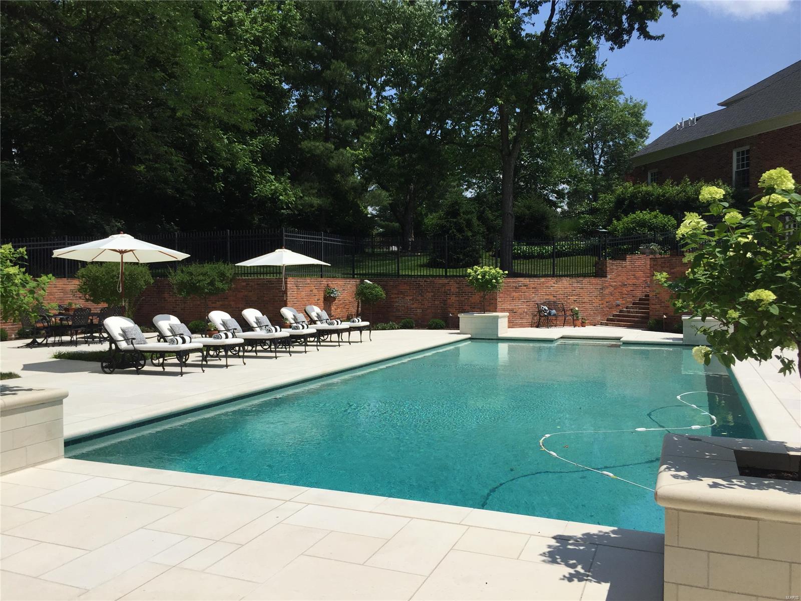 Carters Grove - Residential