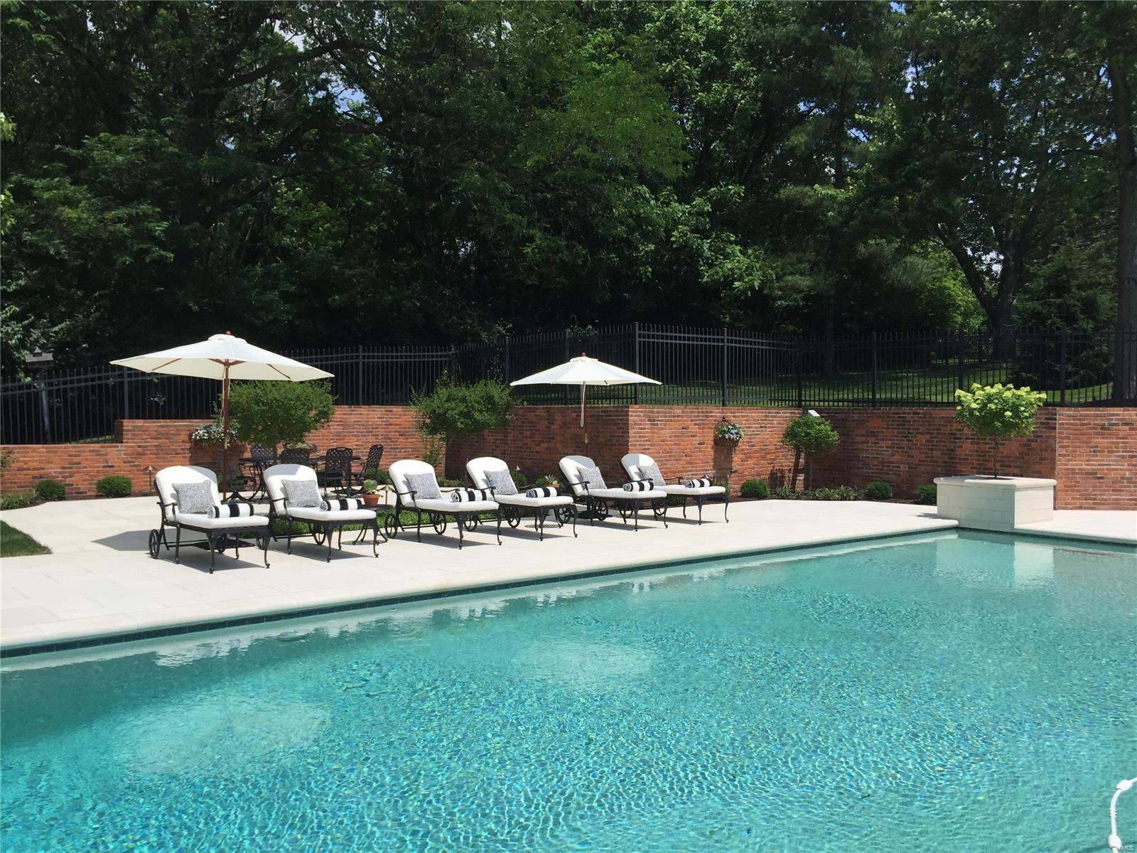 Carters Grove - Residential